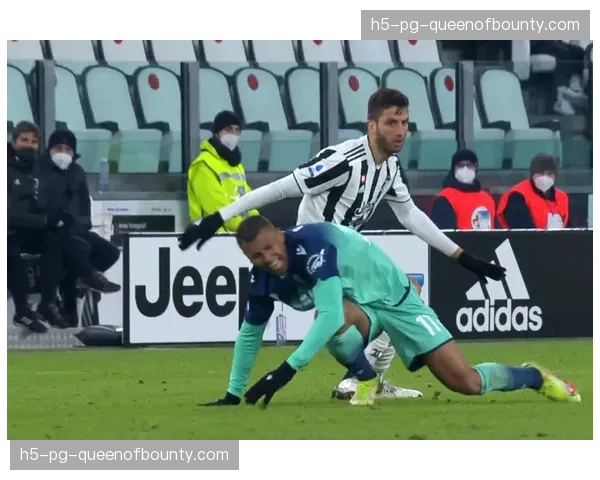 米兰体育报专访尤文主帅阿莱格里：“我们只关注自身表现，不去计算与国米的分差”